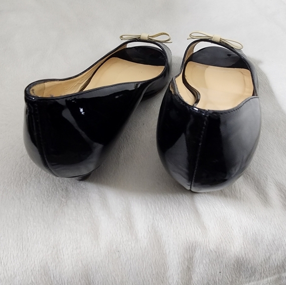 Kate Spade NY Patent Leather Wedge Shoes Low Beige Bow Peep Toe Summer Designer - Picture 3 of 10